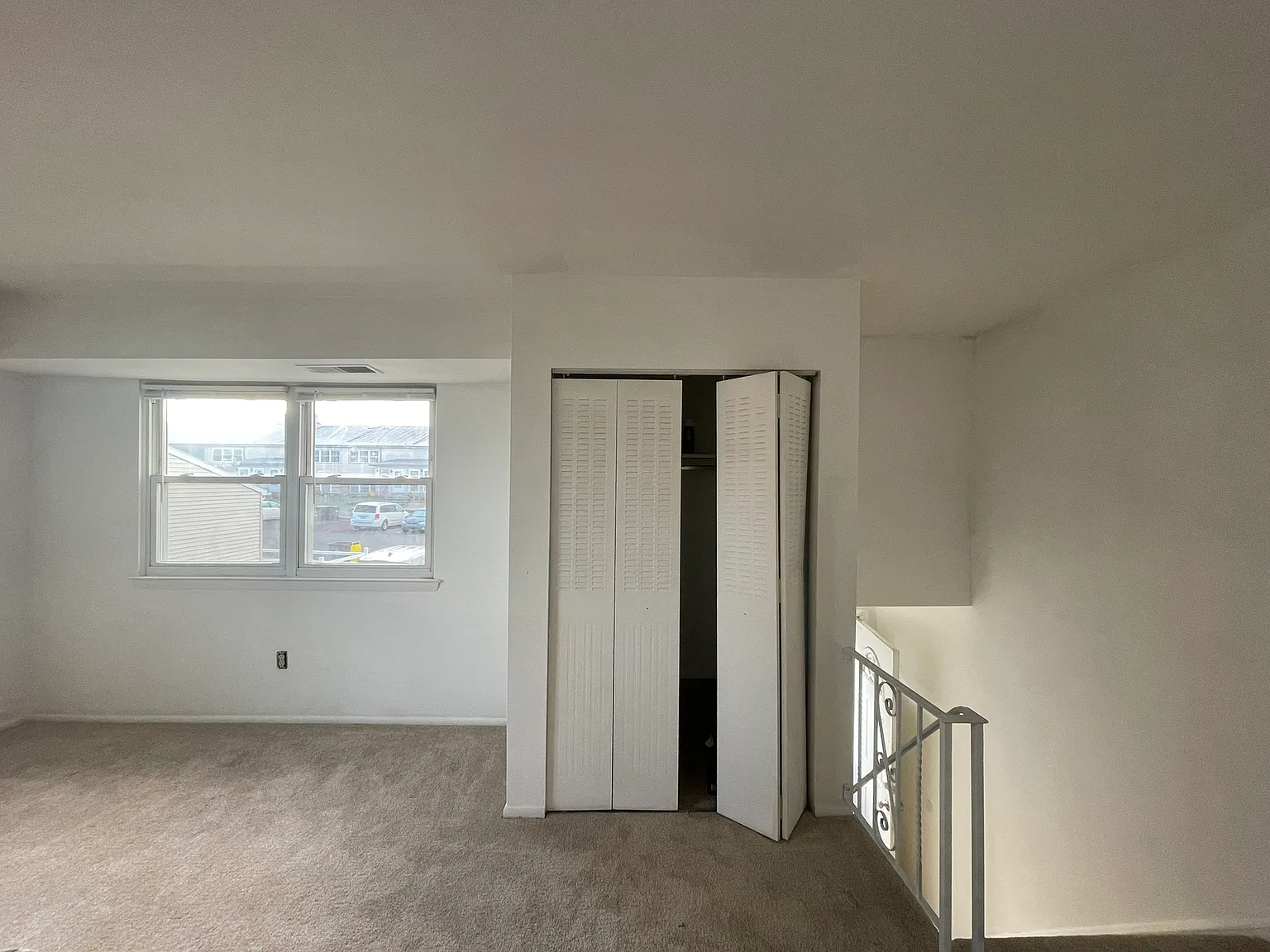 2 bed, 1015 sqft, $1,500 — Photo 4