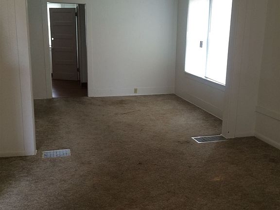5th image of 10 12th St N