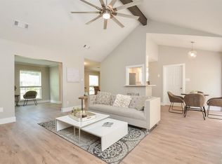 2207 Cherry Bend Dr, Houston, TX 77077