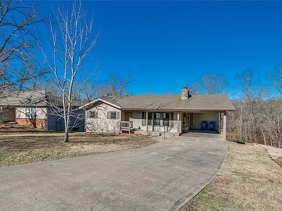 2nd image of 22 Stevenson Ln