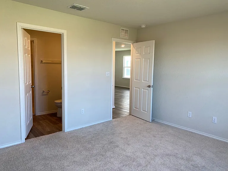 6231 Windy Grn — Photo 7