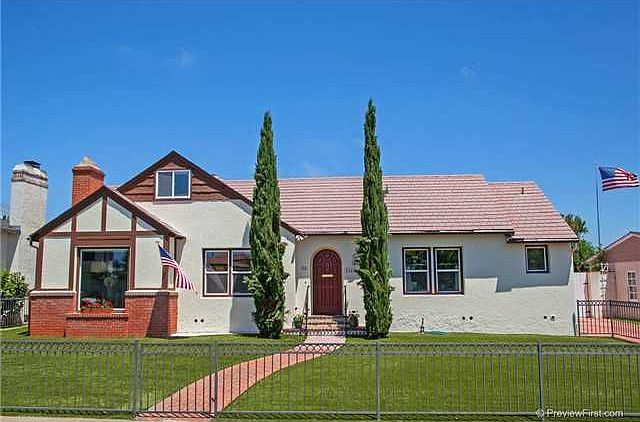 1st image of 2844 Chatsworth Blvd