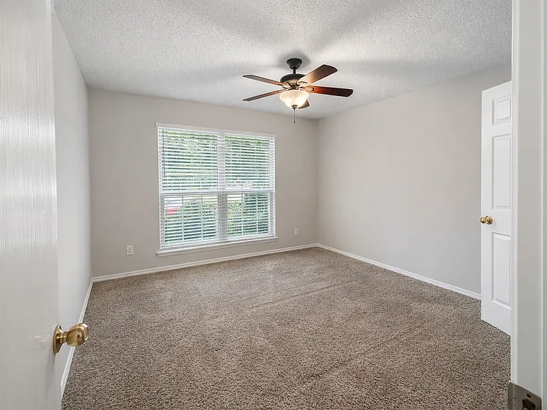 118 Arbor Ridge Dr — Photo 9