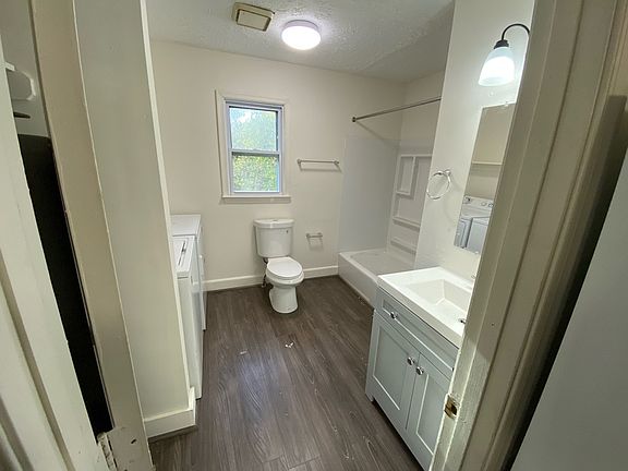 3rd image of 481 Midgett Farm Rd #1
