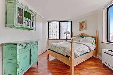 Rented by Level Group
