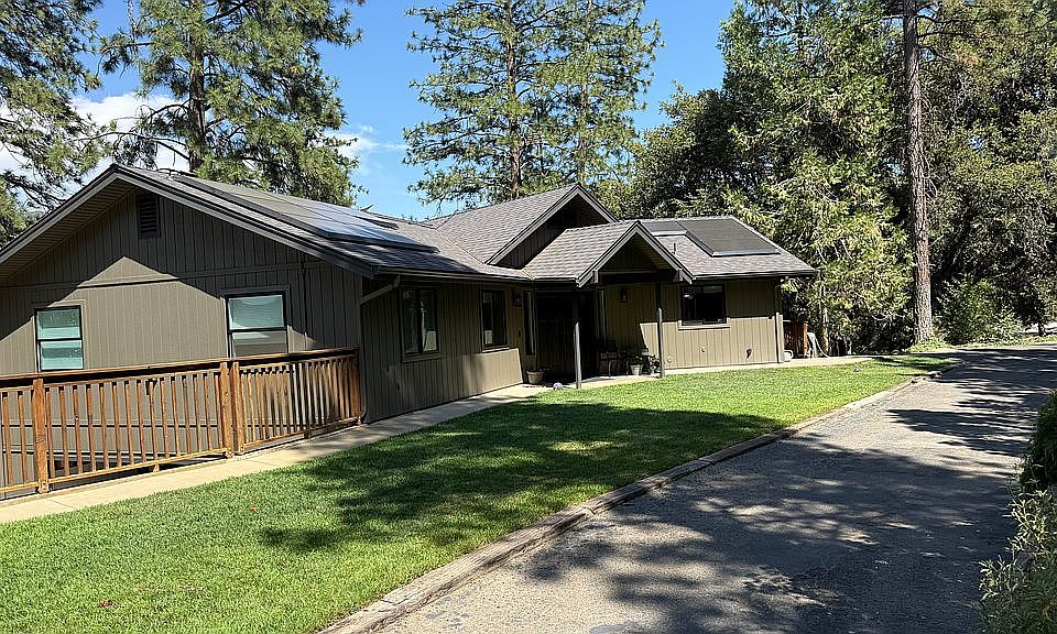1st image of 41821 Yosemite Pines Dr