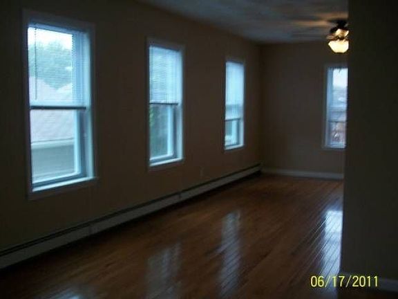 Living room dining room