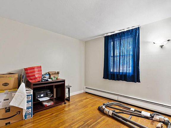 5th image of 35 McKenney Cir Unit 1