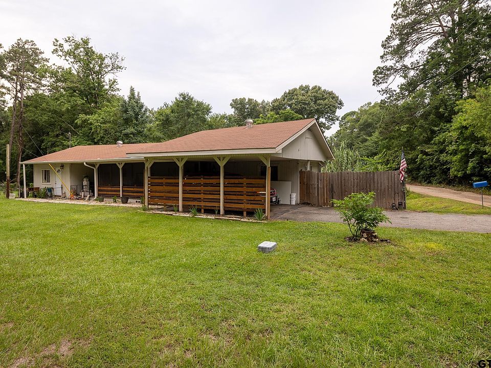 1st image of 21942 Pine Cone Ln