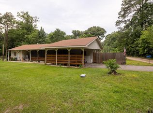 21942 Pine Cone Ln, Chandler, TX 75758