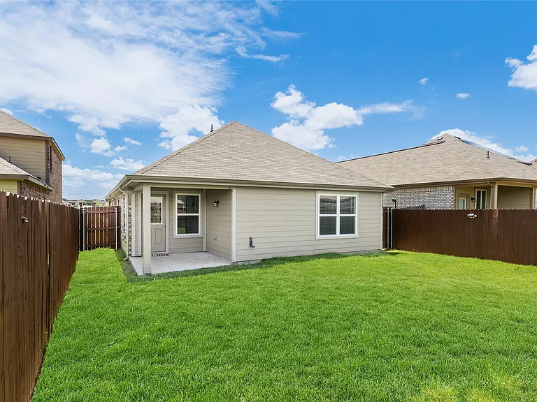 3614 Judges Dr — Photo 4