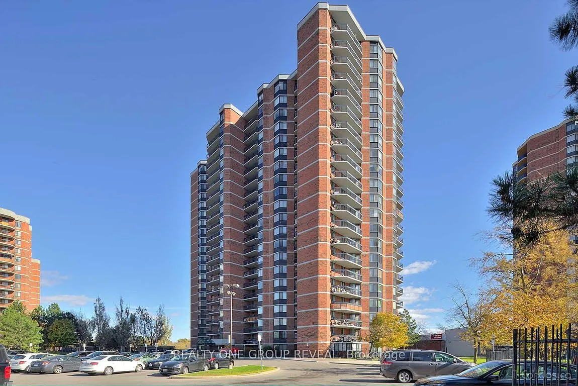 3 bed, $2,850 — Photo 1