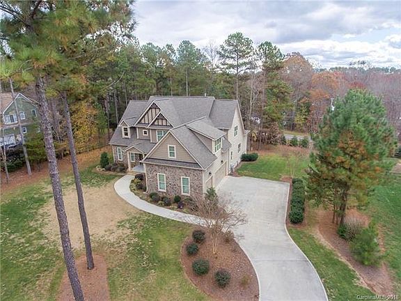3rd image of 365 Bayberry Creek Cir