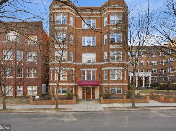 1820 Clydesdale Pl NW APT 4, Washington, DC 20009