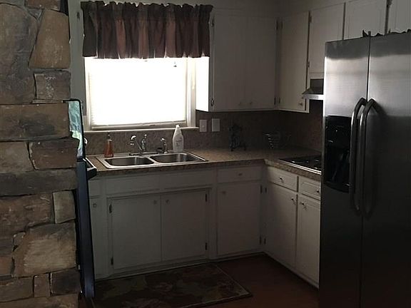 5th image of 1612 Orchard Dr