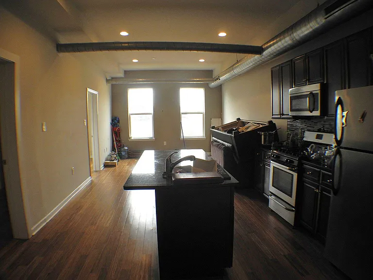1509 W Girard Ave #10 — Photo 14