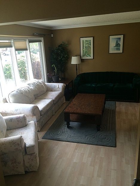 2nd image of 54 Castle Cres #54