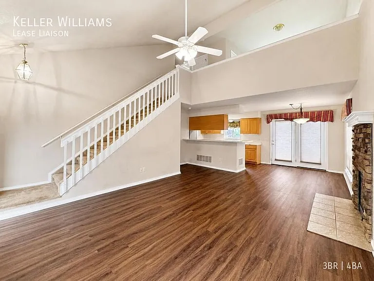 701 Westwood Trce — Photo 5