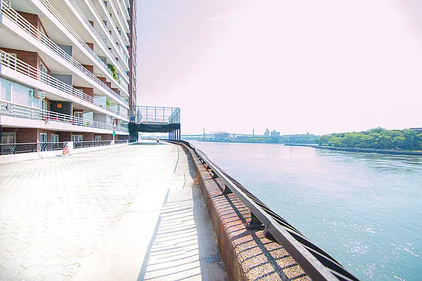 Rented by New York Residence | media 18