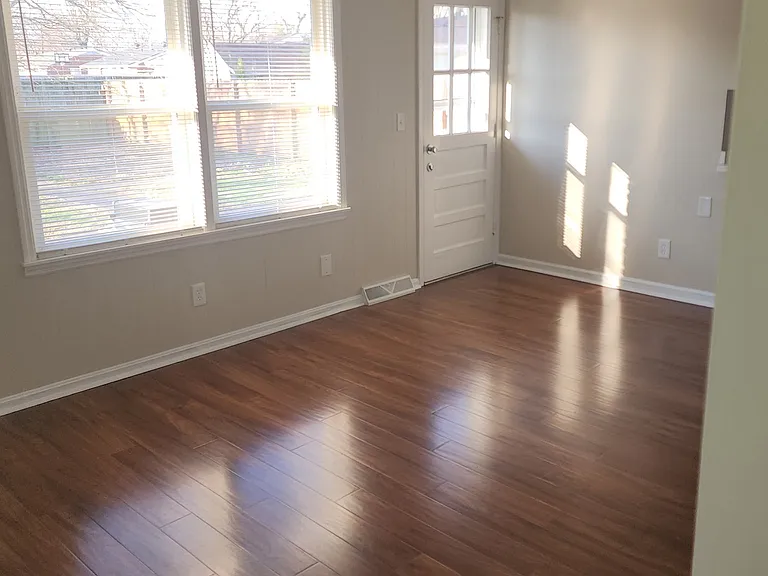920 Wesleyan Park Dr — Photo 3