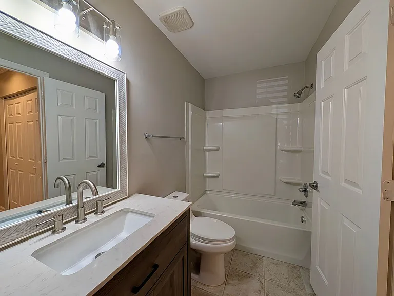 311 New Kent Pl — Photo 11