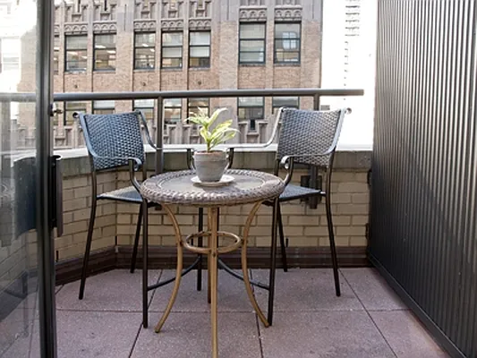 Rented by Levan Real Estate | media 28