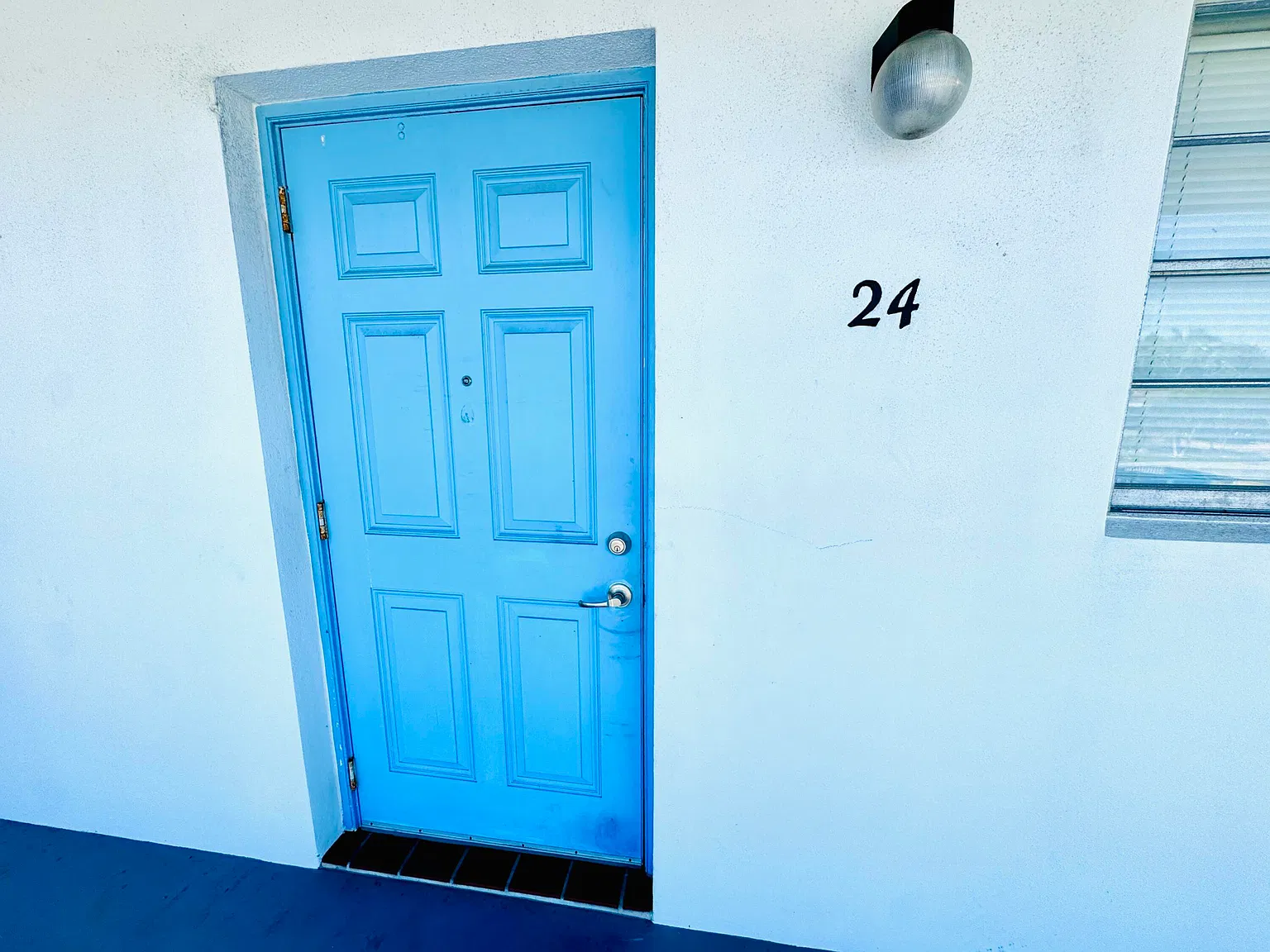 1 bed, 1.0 bath, 596 sqft, $1,550 — Photo 3