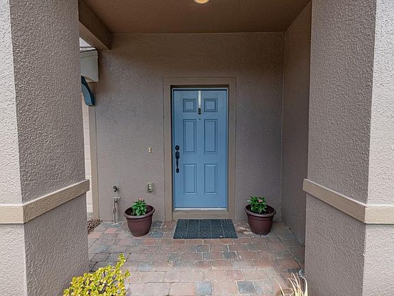 3rd image of 16567 Cedar Crest Dr