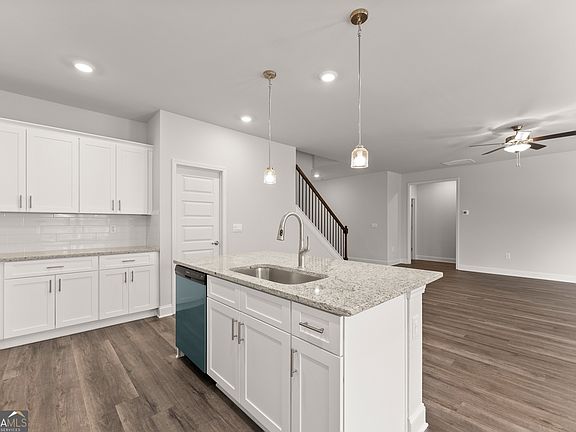 4th image of 642 Bald Ridge Cir