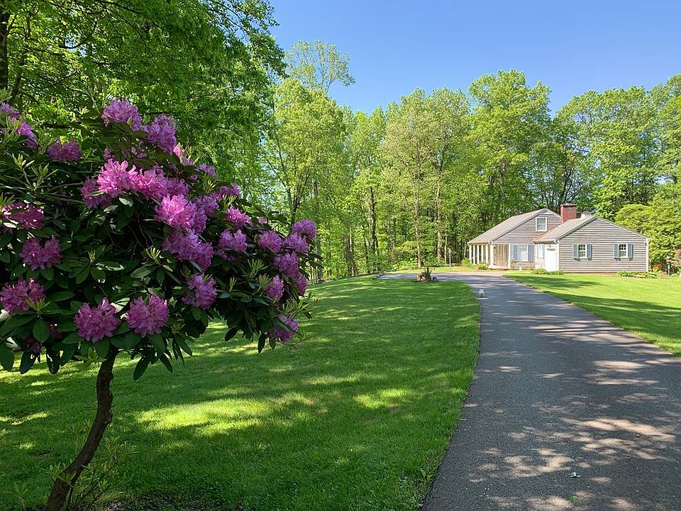 1st image of 106 Bellewood Ln