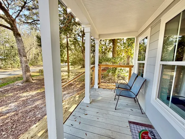 199 E Bayou Forest Dr #1, Freeport, FL 32439