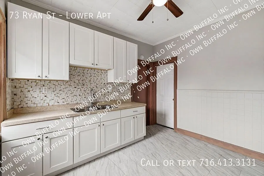 Large 3 Bedroom Lower Apartment w/ Hardwood Floors, Parking & Laundry Hookups — Photo 2