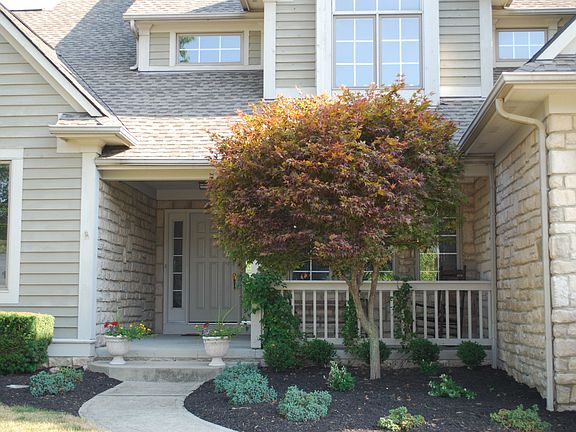 2nd image of 2701 Northmont Dr