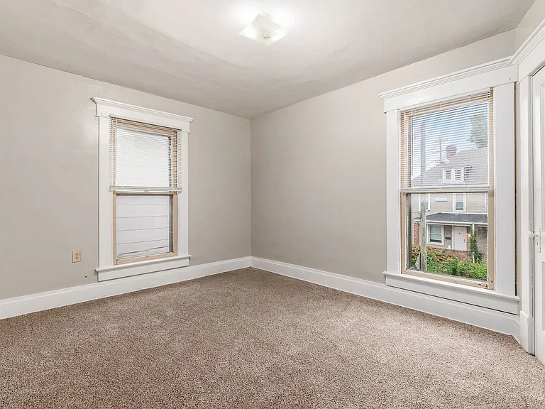 25 E Blake Ave — Photo 15