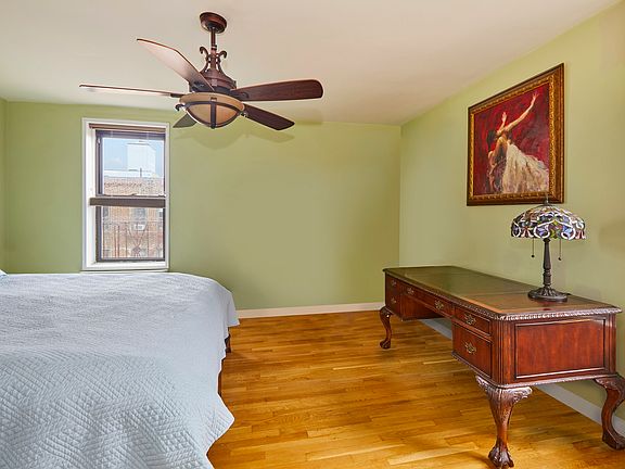 5th image of 61 Oliver St APT 6J