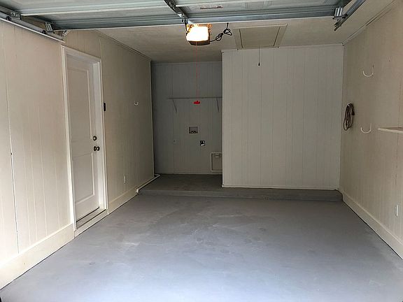 2nd image of 734 Cricketwood Ln
