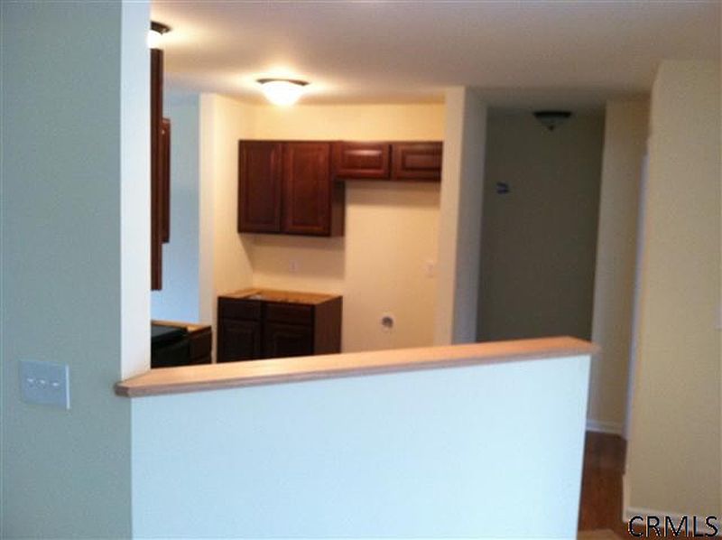 5th image of 102 COUNTRYWALK