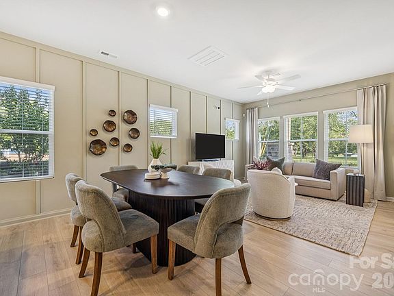 2nd image of 4636 Lakeview Rd #7