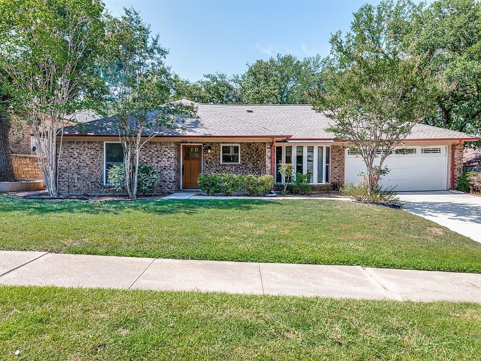 1st image of 1512 Donna Ln