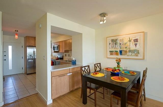 2nd image of 500 University Ave APT 737