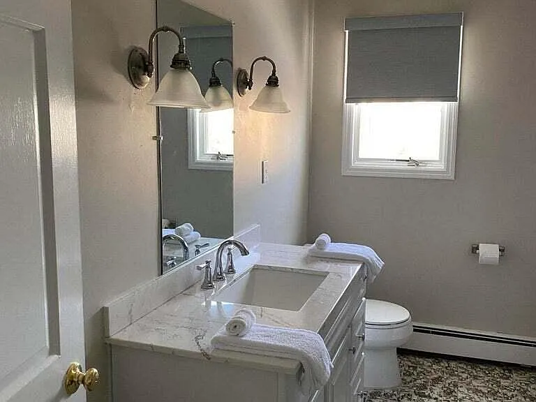 109 Washington Ave — Photo 6