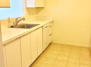 8 Janine Dr #0, North Easton, MA 02356