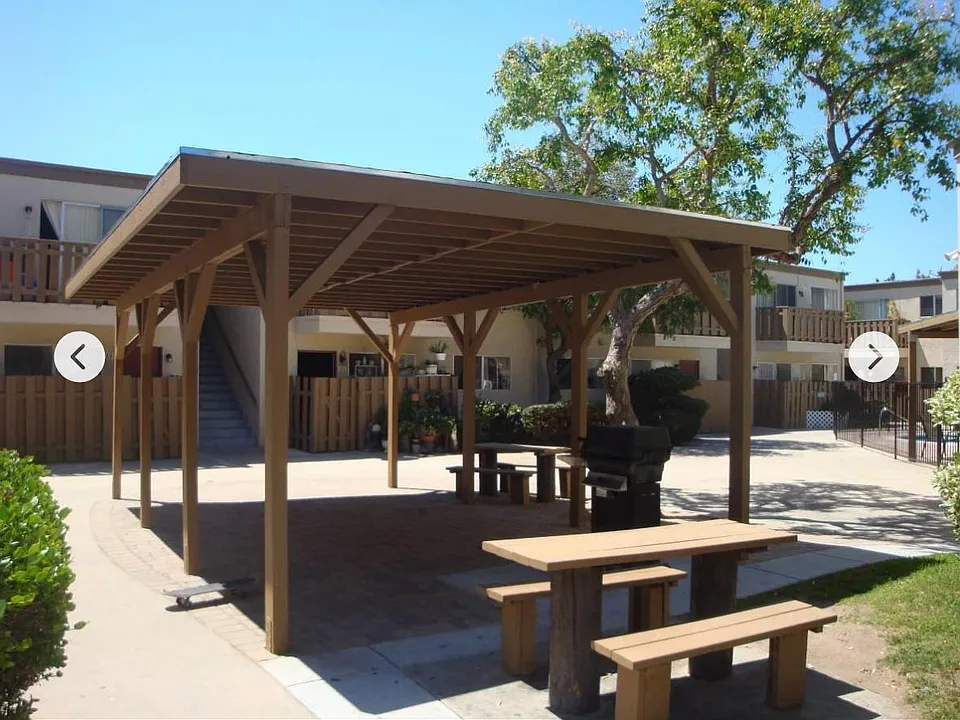 Oakdale Gardens