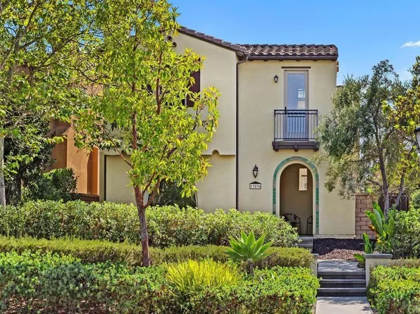 13596 Lopelia Meadows Pl, San Diego, CA 92130