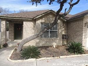 2nd image of 3931 Knollwood