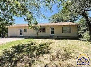143 N 3rd St, New Strawn, KS 66839