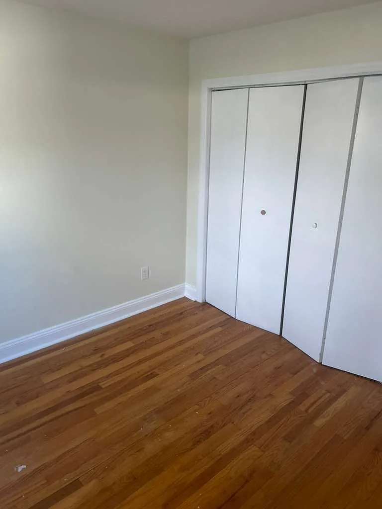 2 bed, 870 sqft, $2,000 — Photo 3