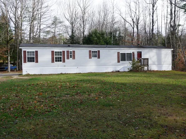 661 Park Street, Paris, ME 04281