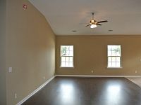 5th image of 203 Cumberland Drive Ne