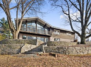 489 Winding Rd N, Ardsley, NY 10502